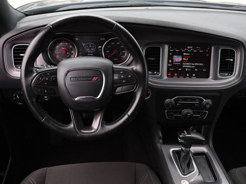 Used 2023 Dodge Charger SXT RWD image 11