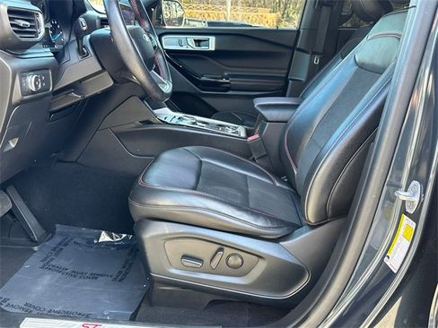 Used 2022 Ford Explorer ST-Line w/ Class IV Trailer Tow Package image 9