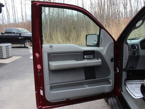Used 2006 Ford F150 XLT image 14