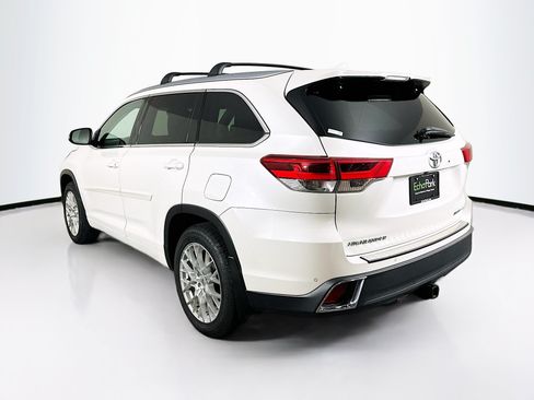 Used 2018 Toyota Highlander Limited Platinum AWD/4WD image 5