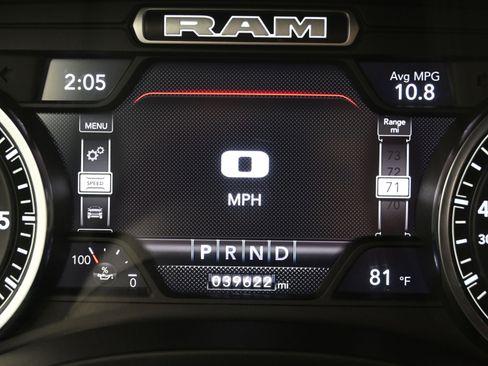 Used 2022 RAM 1500 Laramie w/ Sport Appearance Package AWD/4WD image 16