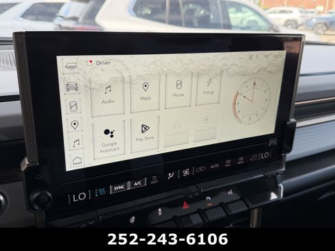 Used 2025 GMC Hummer EV 3X AWD/4WD image 18