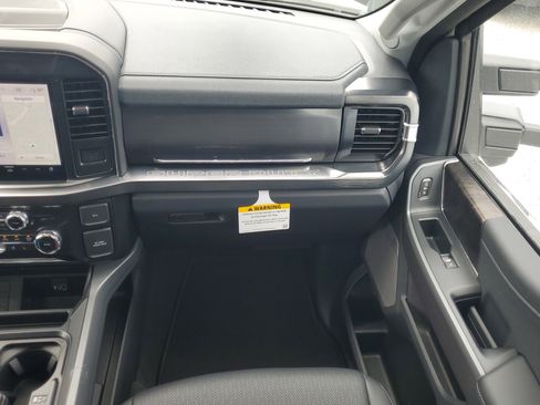 New 2026 Ford F250 Lariat w/ Lariat Premium Package image 14