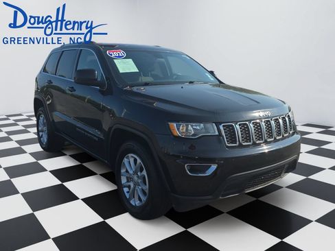 Used 2021 Jeep Grand Cherokee Laredo RWD image 7