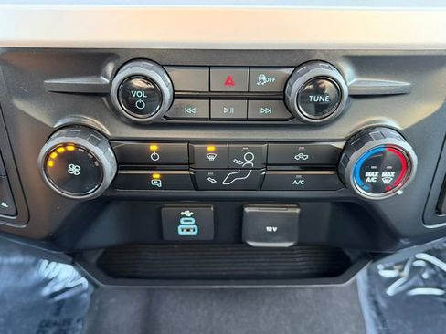 Used 2025 Ford F250 XLT image 22