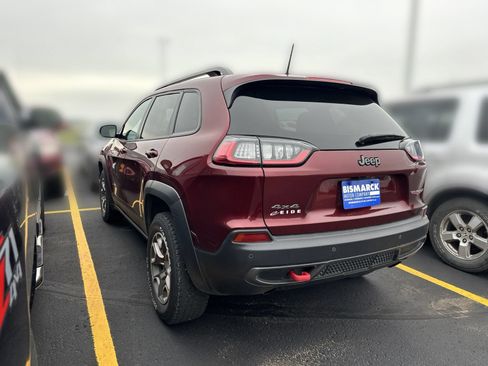 Used 2020 Jeep Cherokee Trailhawk w/ Cold Weather Group AWD/4WD image 4