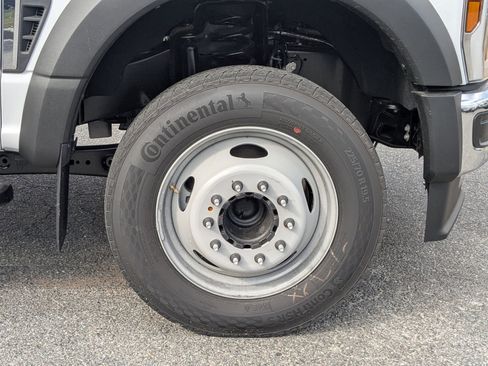 New 2025 Ford F450 XL w/ XL Chrome Package image 12