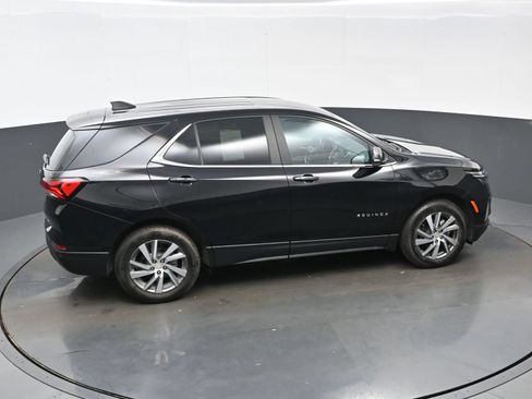 Used 2022 Chevrolet Equinox LT FWD image 40