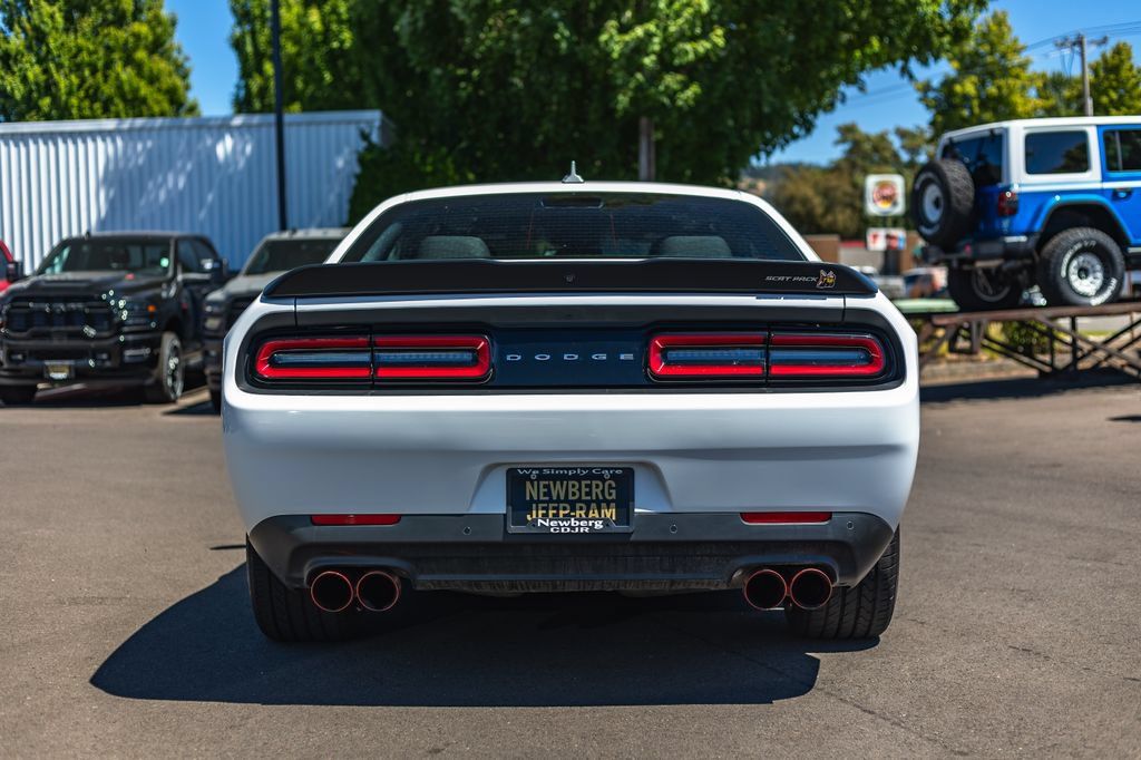 Used 2021 Dodge Challenger R/T Scat Pack RWD image 7