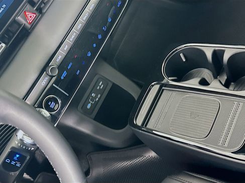 New 2026 Hyundai Ioniq 5 SEL image 15