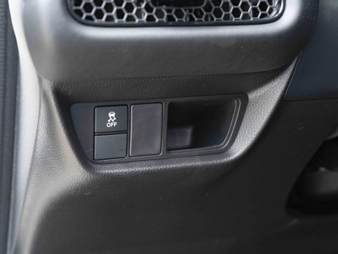 Used 2024 Honda HR-V EX-L image 41