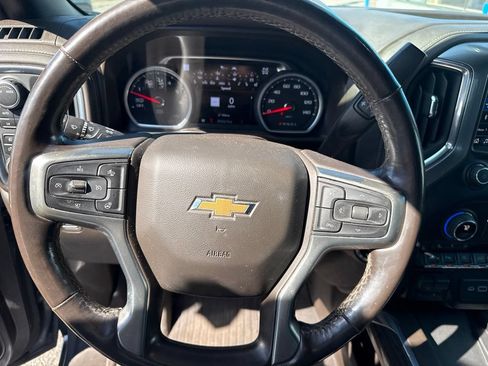 Used 2020 Chevrolet Silverado 1500 LTZ AWD/4WD image 27