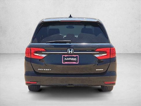 Used 2021 Honda Odyssey Touring image 7