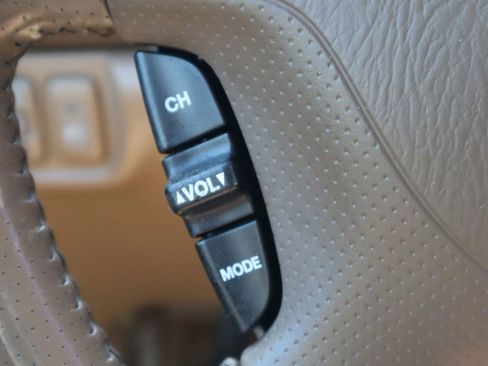 Used 2003 Acura MDX Touring AWD/4WD image 25