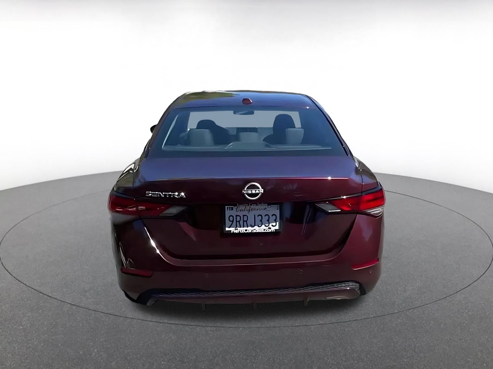 Used 2025 Nissan Sentra SV FWD image 12