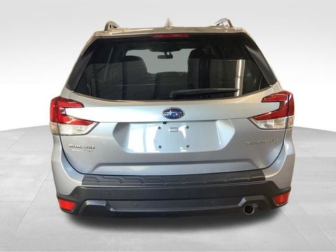 Used 2023 Subaru Forester Limited image 29