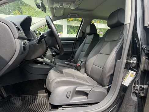 Used 2008 Volkswagen Jetta SE FWD image 19