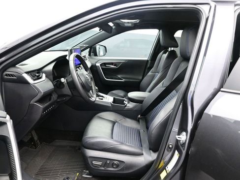 Used 2024 Toyota RAV4 XSE w/ Advanced Technology Package AWD/4WD image 13