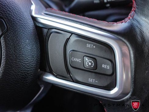 Used 2022 Jeep Gladiator Rubicon w/ LED Lighting Group image 32