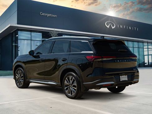 Certified 2026 INFINITI QX60 Luxe w/ Family Package FWD image 6