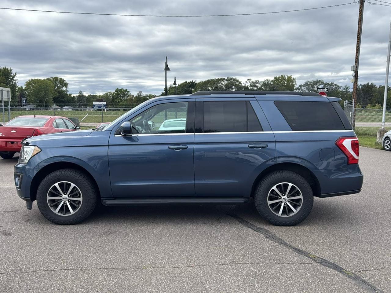 Used 2018 Ford Expedition XLT AWD/4WD image 8