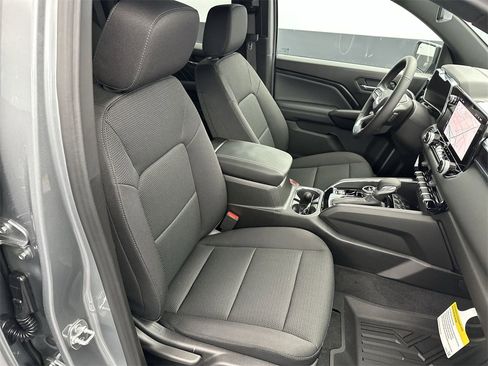 New 2025 GMC Canyon Elevation w/ Convenience Package image 25