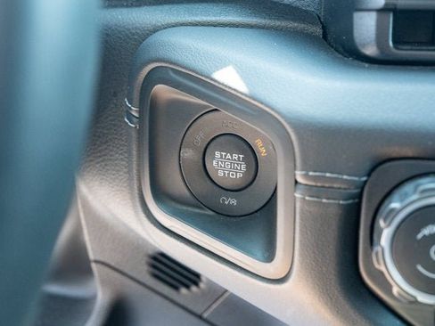 Certified 2025 Jeep Wrangler Unlimited Sahara AWD/4WD image 23