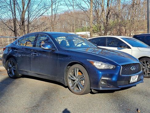 Certified 2021 INFINITI Q50 Signature Edition w/ Cargo Package image 1