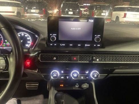 Used 2022 Honda Civic Sport image 15