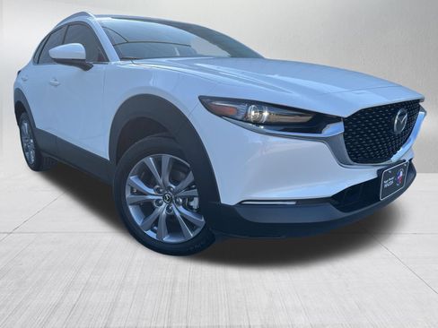 Used 2025 MAZDA CX-30 AWD 2.5 S w/ Premium Package image 3