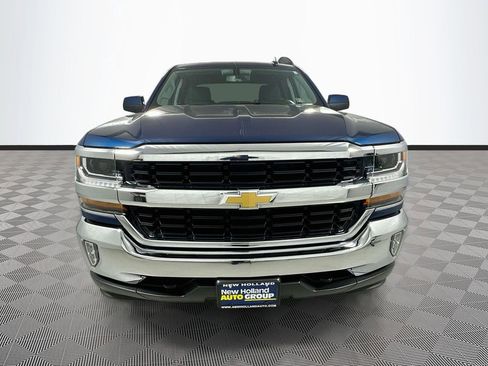 Used 2017 Chevrolet Silverado 1500 LT w/ All Star Edition AWD/4WD image 2