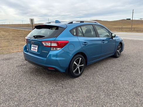 Used 2019 Subaru Impreza 2.0i Premium w/ Eyesight & BSD/Rcta & SRF image 5