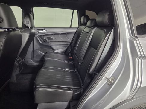 Used 2024 Volkswagen Tiguan SE R-Line AWD/4WD image 24
