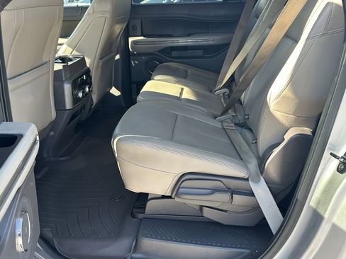 Used 2018 Ford Expedition Max XLT w/ Equipment Group 202A image 21