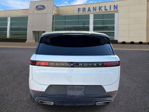 Used 2025 Land Rover Range Rover Sport SE image 6