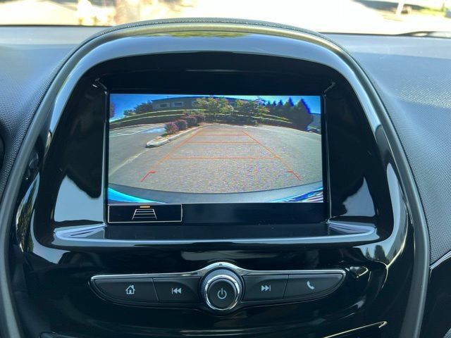 Used 2021 Chevrolet Spark ACTIV FWD image 32