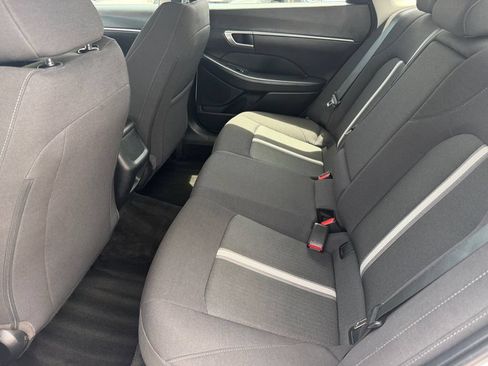 Used 2022 Hyundai Sonata SEL FWD image 13