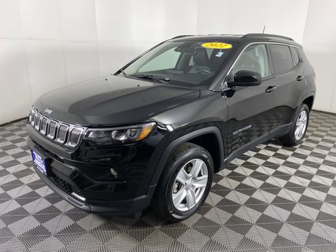 Used 2022 Jeep Compass Latitude w/ Convenience Group image 11