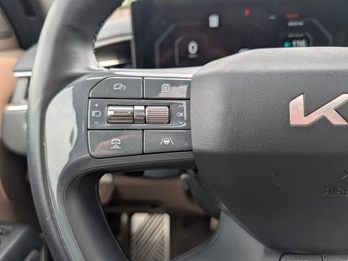 Used 2024 Kia EV9 GT-Line AWD/4WD image 19