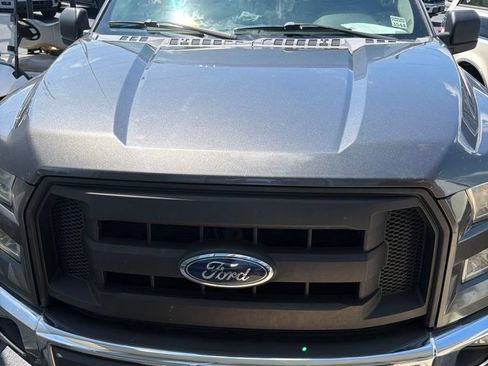 Used 2015 Ford F150 XL w/ Equipment Group 101A Mid RWD image 5