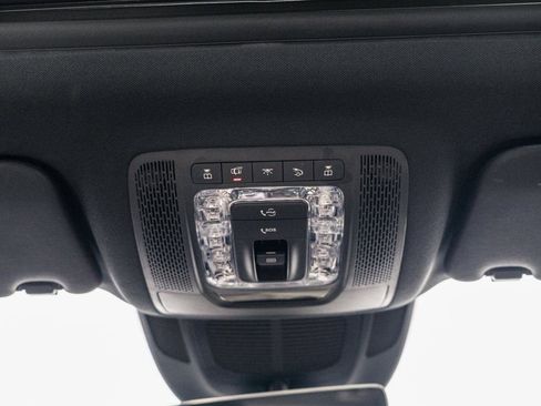 Used 2024 Mercedes-Benz GLS 450 4MATIC image 24