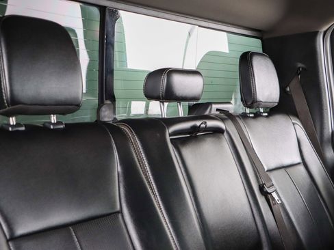 Used 2020 Ford F250 Lariat w/ Lariat Value Package image 28