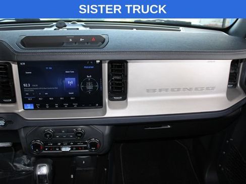 Used 2025 Ford Bronco Big Bend AWD/4WD image 23