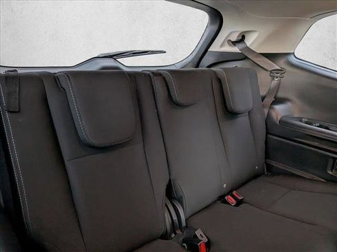 Certified 2024 Subaru Ascent Premium w/ Convenience Package image 20