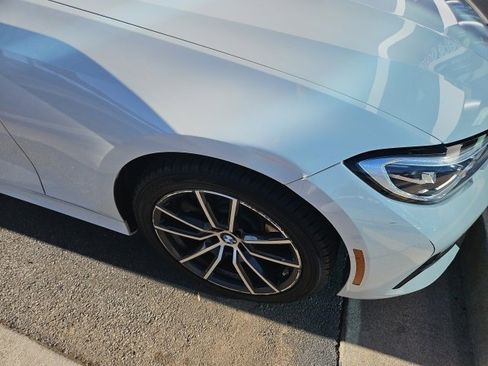 Used 2019 BMW 330i Sedan w/ Convenience Package image 4