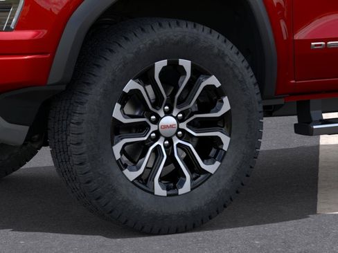 New 2026 GMC Canyon Denali AWD/4WD image 9