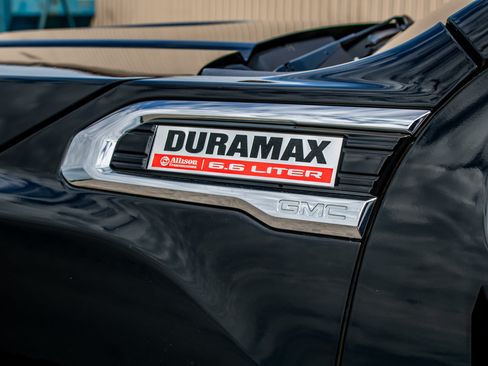 Used 2020 GMC Sierra 2500 Denali w/ Denali Ultimate Package AWD/4WD image 13