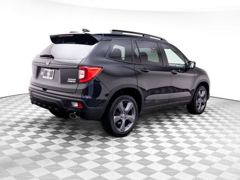 Certified 2021 Honda Passport Touring image 7