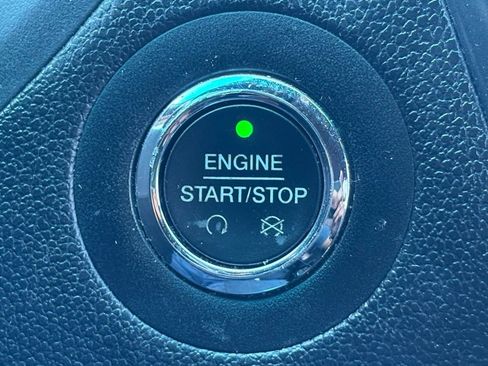 Used 2016 Ford Explorer Limited w/ Class II Trailer Tow Package image 30