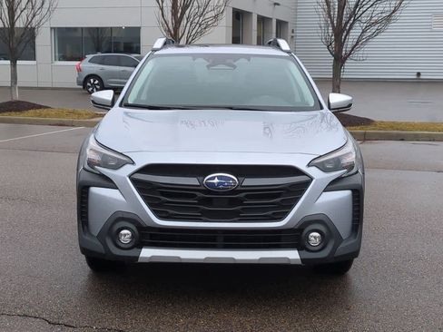 Used 2023 Subaru Outback Touring image 9